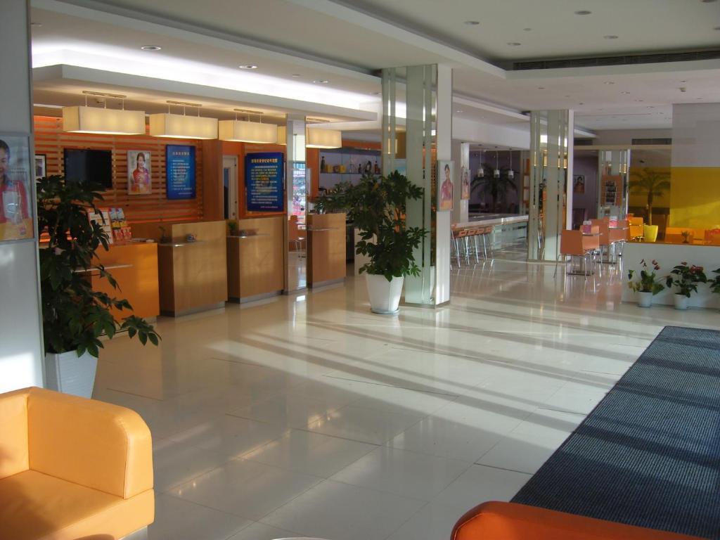 Hotel Ibis Shenyang Tiexi Екстериор снимка