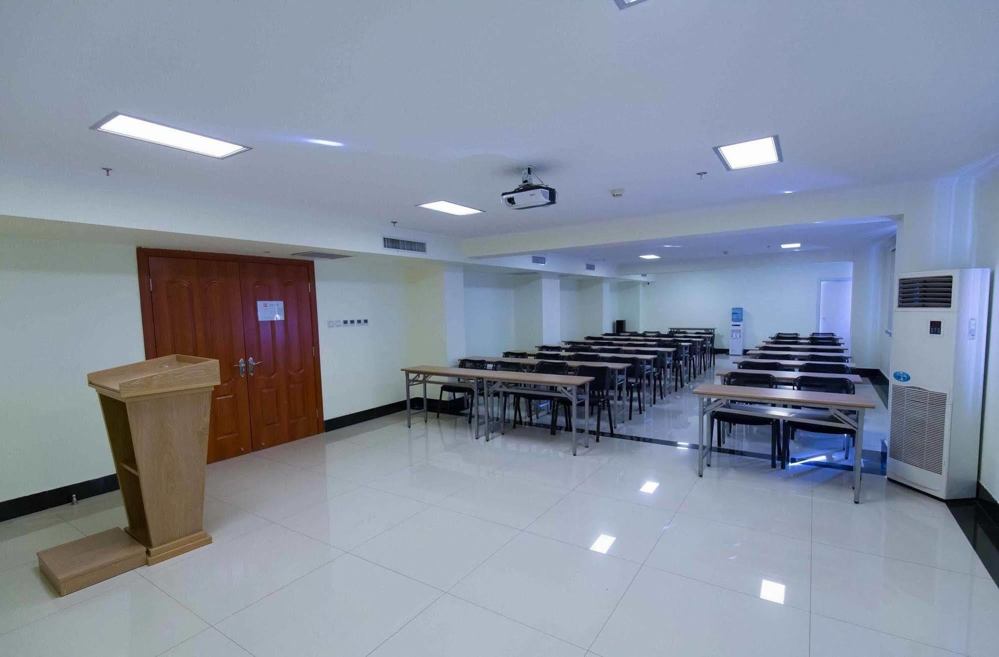 Hotel Ibis Shenyang Tiexi Екстериор снимка