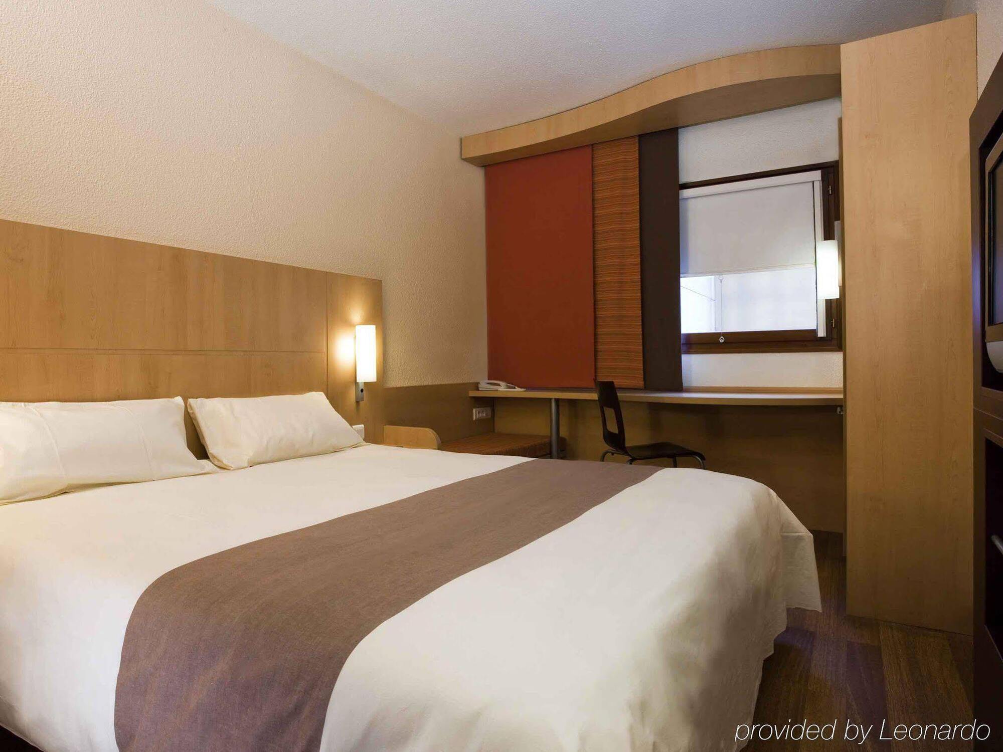 Hotel Ibis Shenyang Tiexi Екстериор снимка