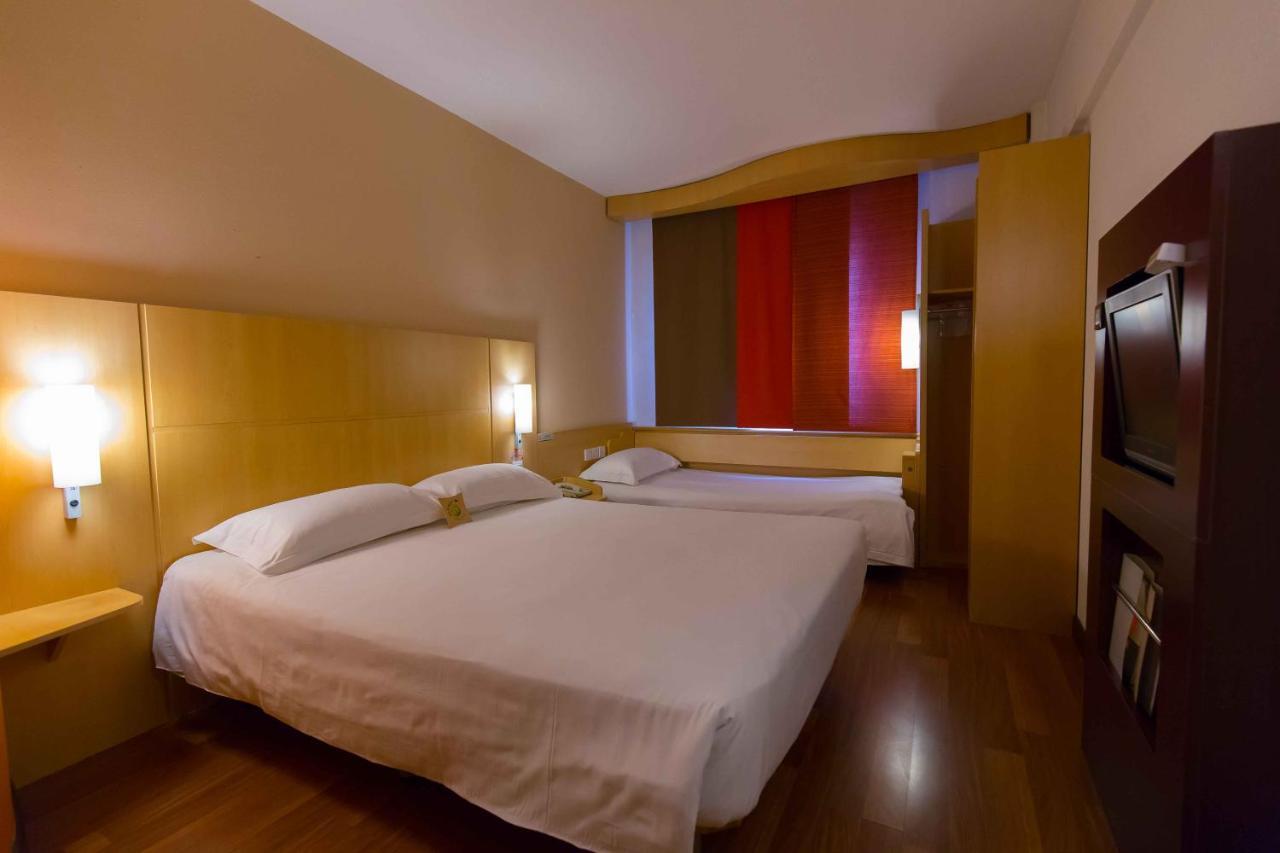 Hotel Ibis Shenyang Tiexi Екстериор снимка